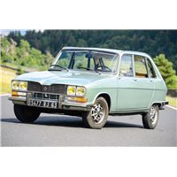 1-3-1-scaled renault16.jpg